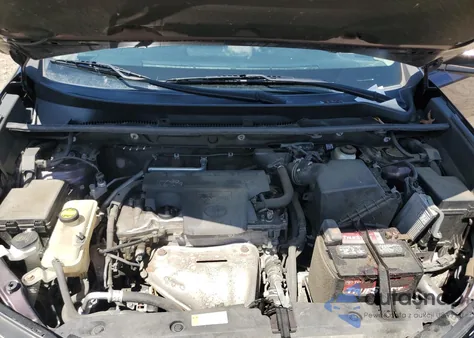 2017 Toyota Rav4 Xle z USA, uszkodzony, nr VIN 2T3RFREV2HW634500